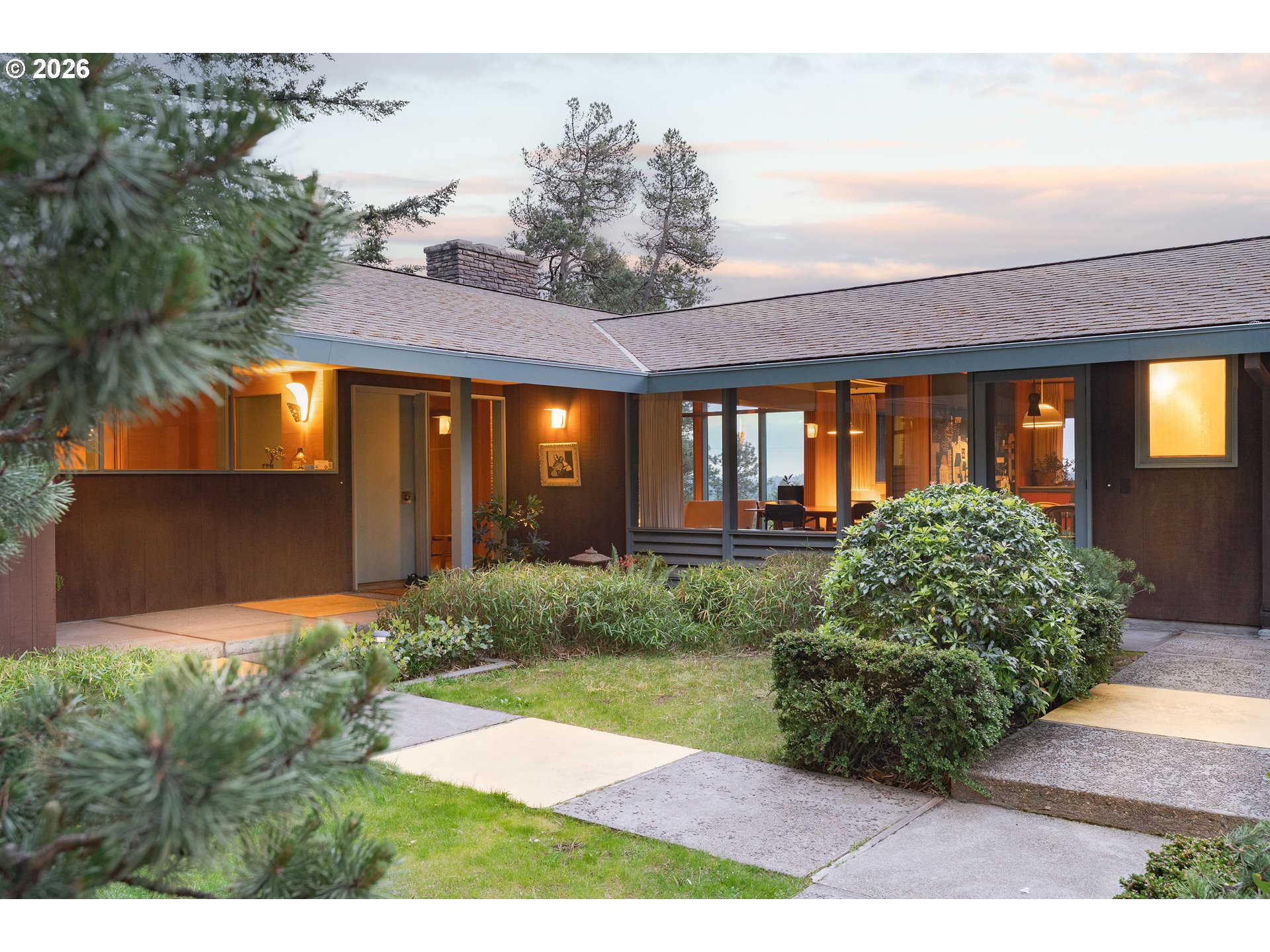 4014 SW ALTADENA AVE