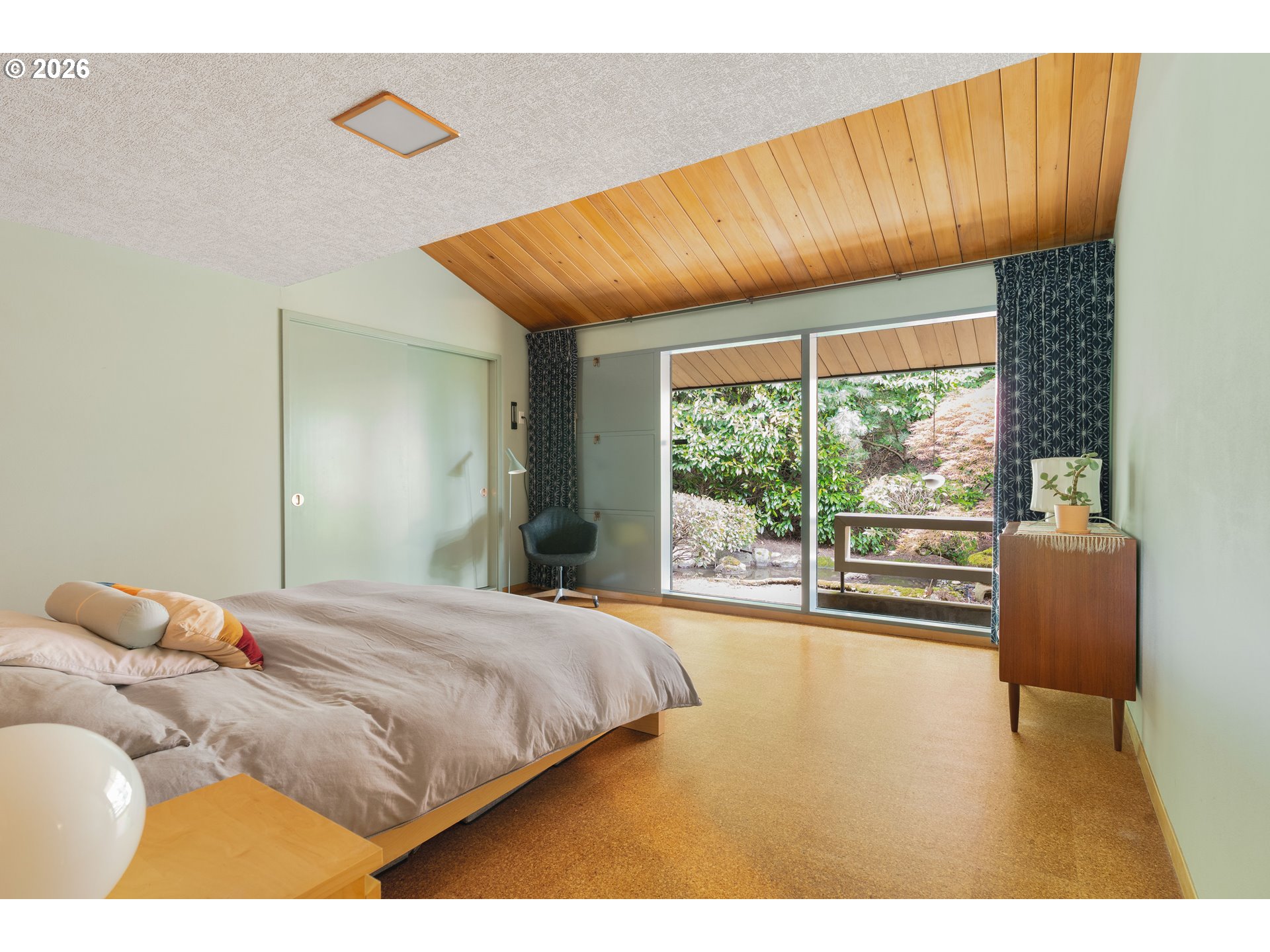 4014 SW ALTADENA AVE