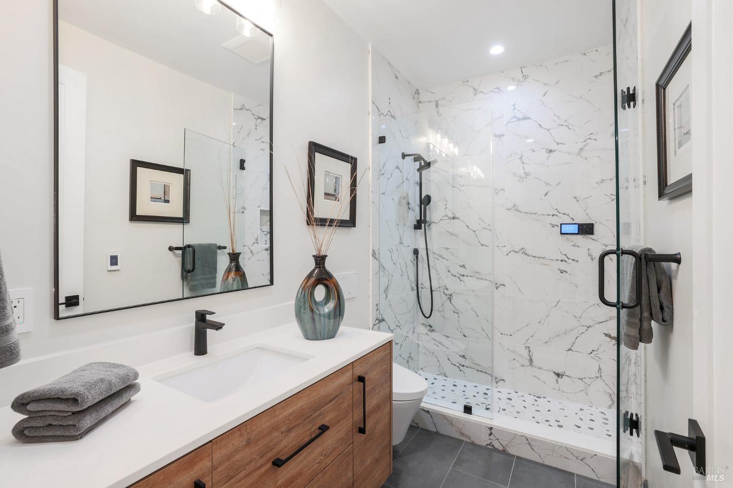 272 Linden Lane