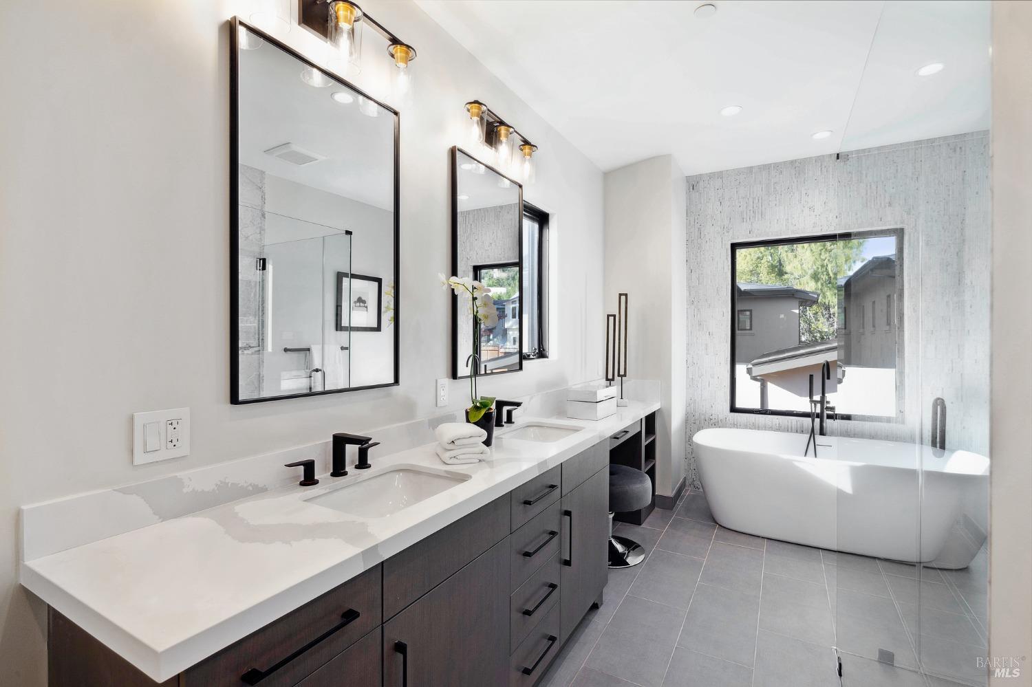 272 Linden Lane