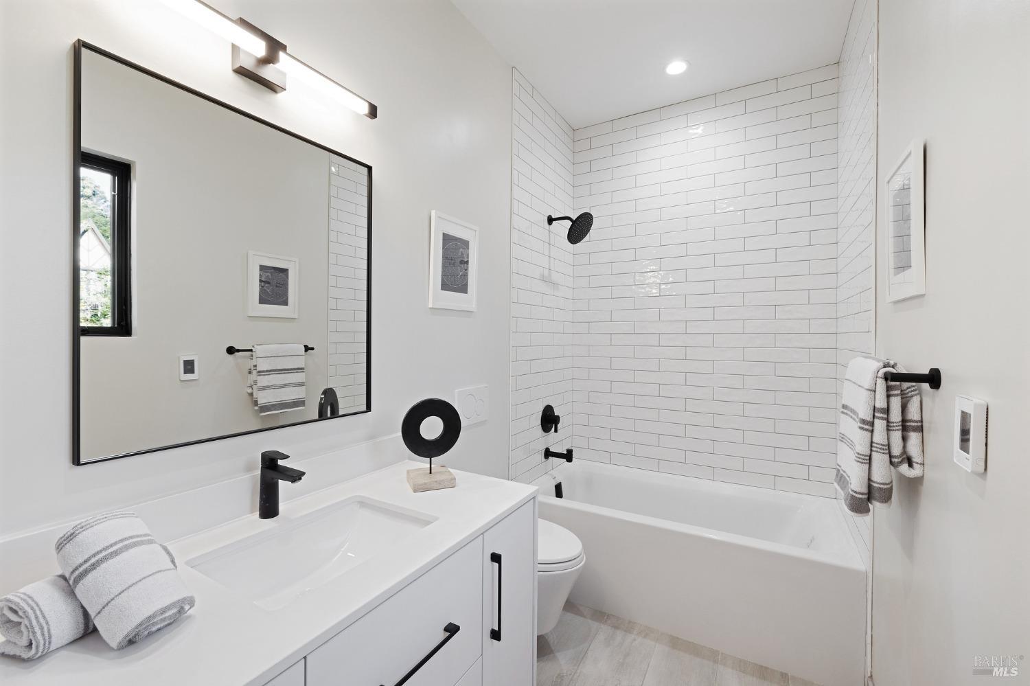 272 Linden Lane