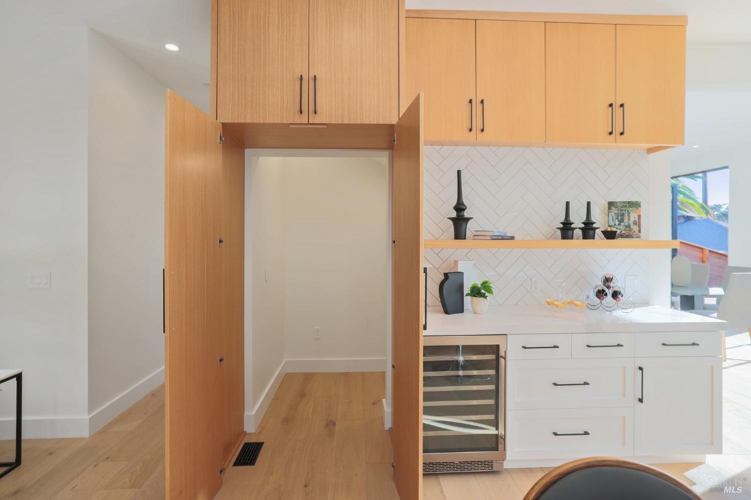 272 Linden Lane