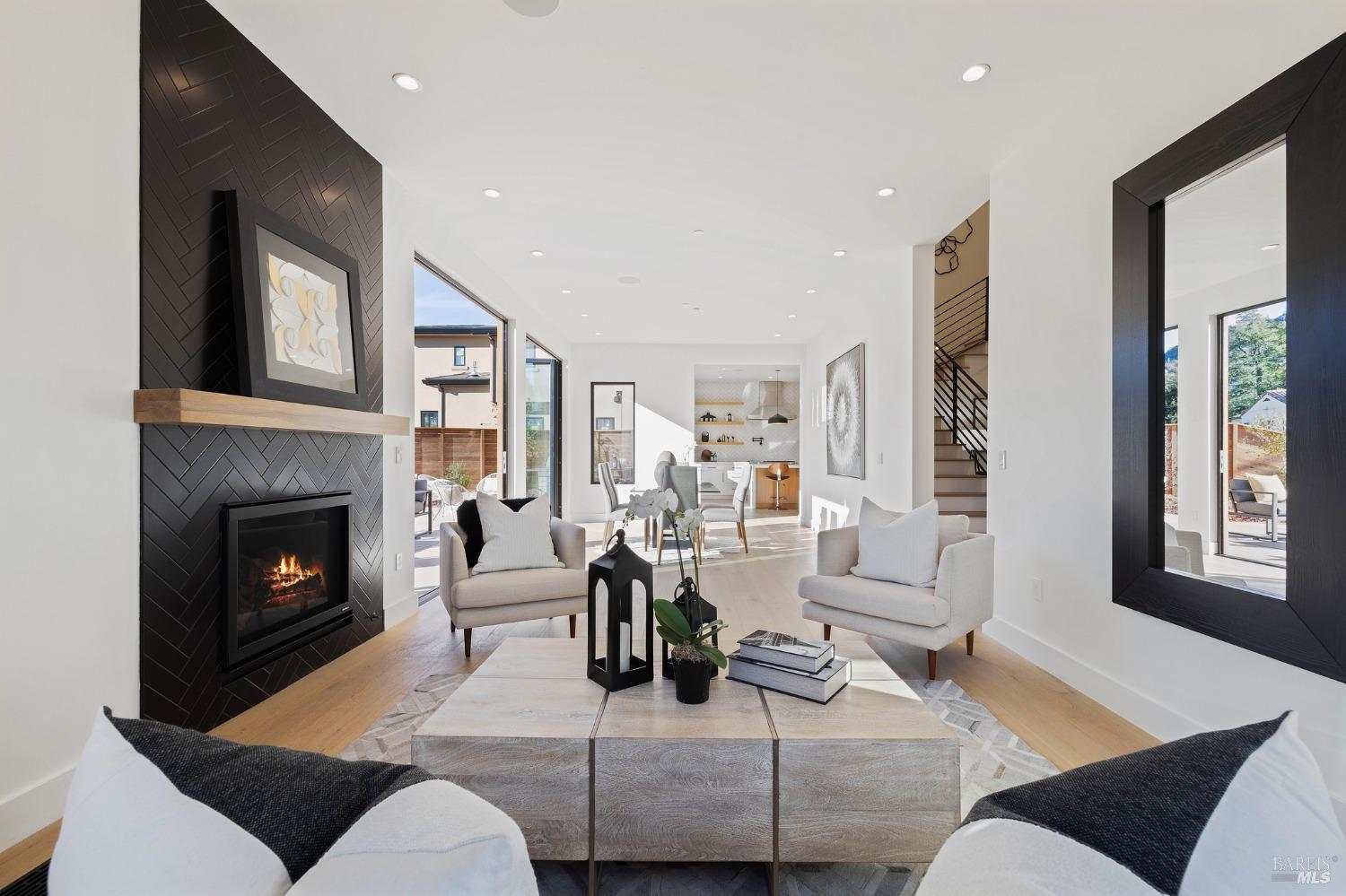 272 Linden Lane