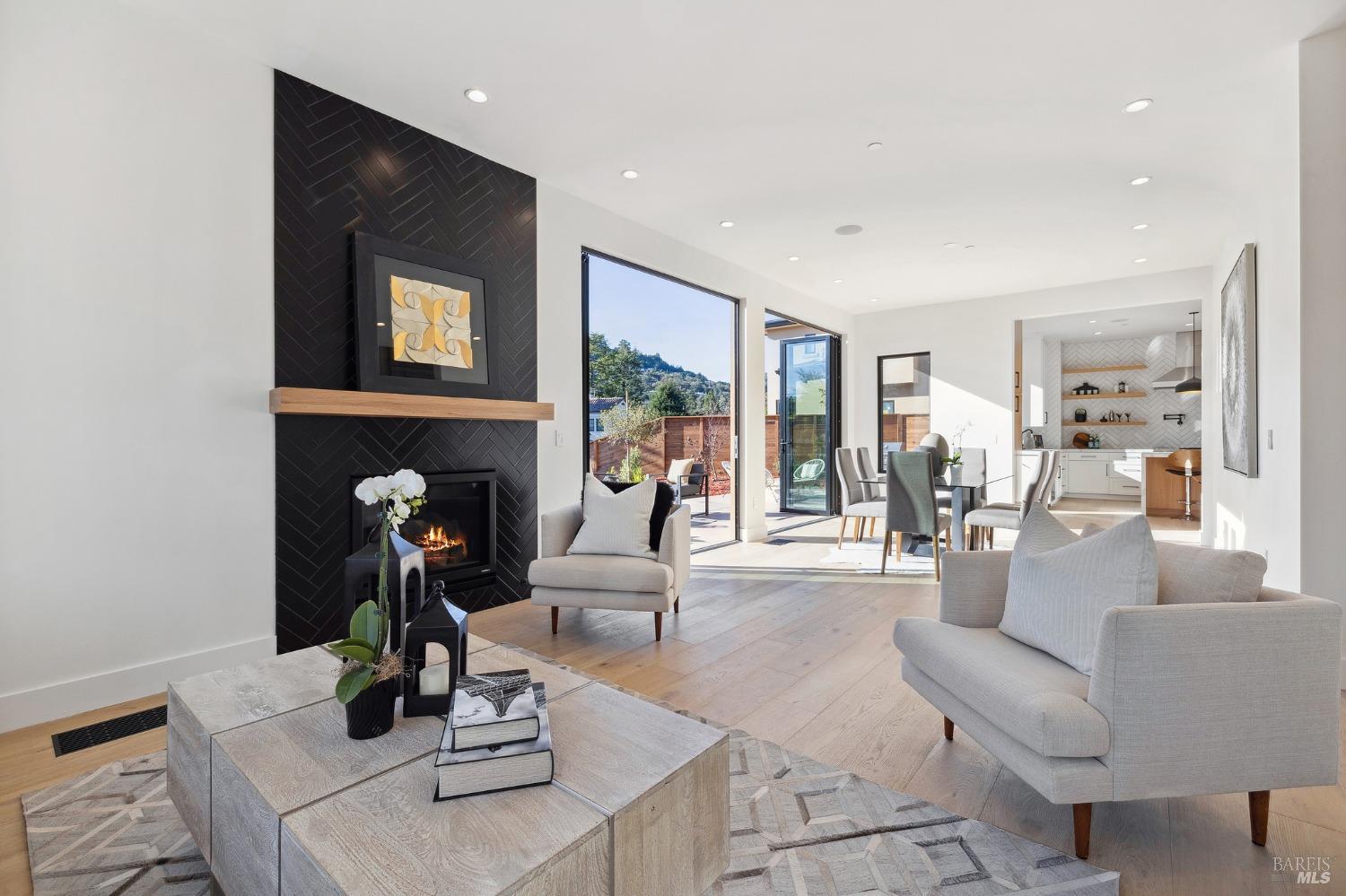 272 Linden Lane