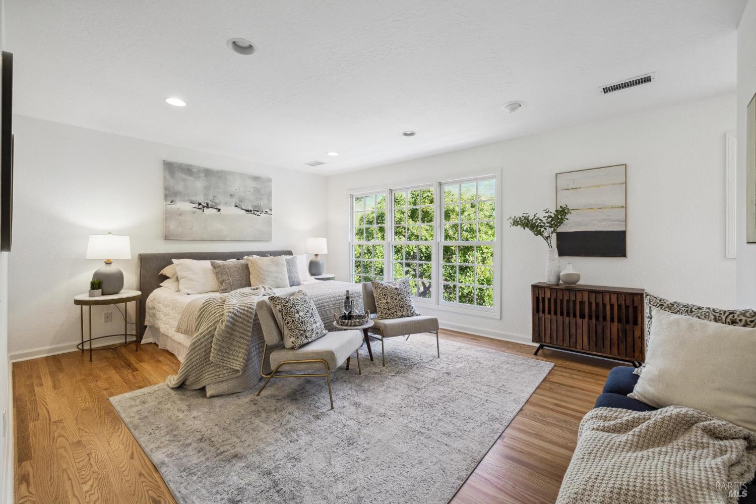31 Tan Oak Circle