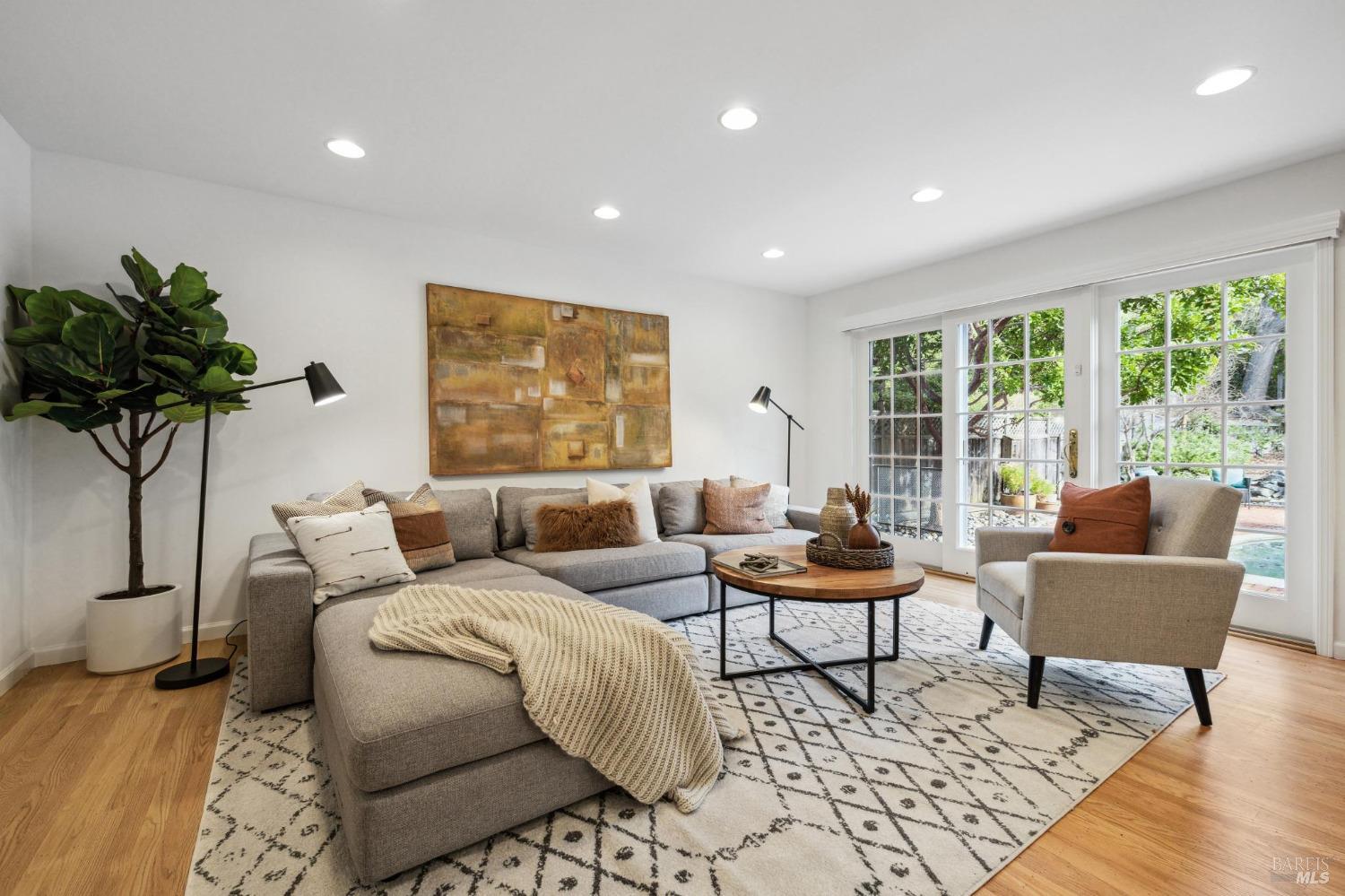 31 Tan Oak Circle