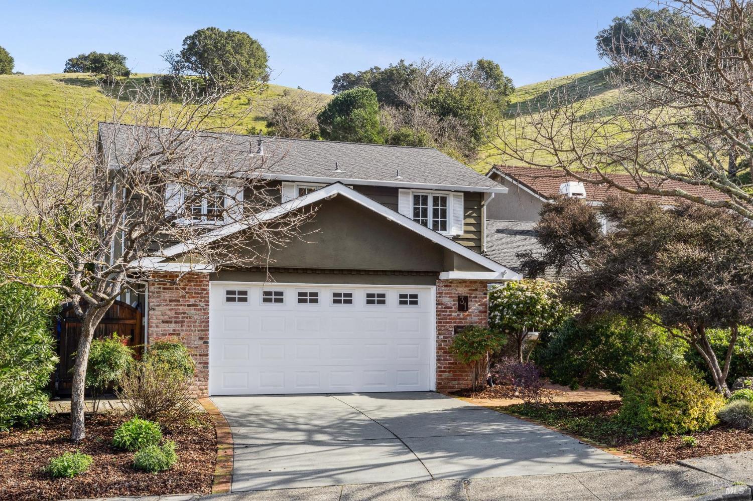 31 Tan Oak Circle