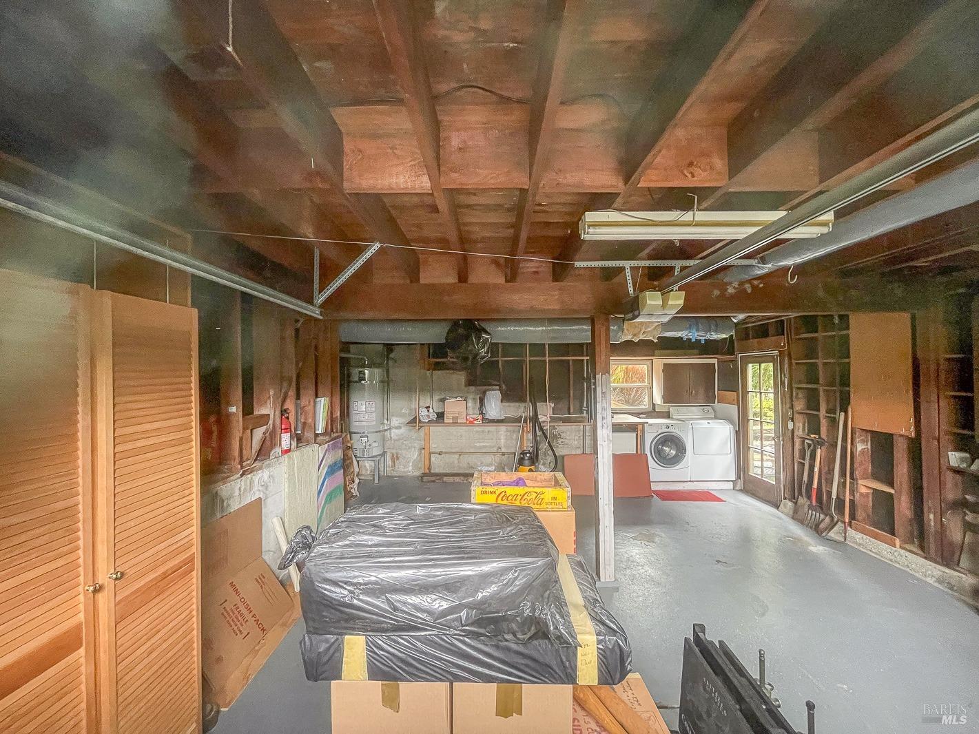 112 Reed Boulevard