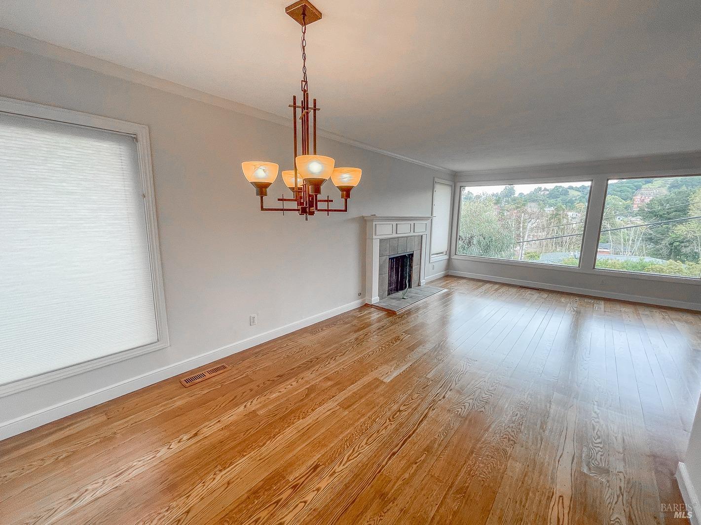 112 Reed Boulevard