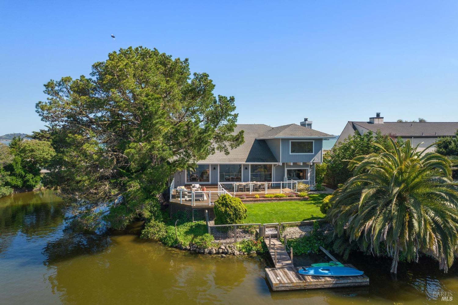 31 Lagoon Road