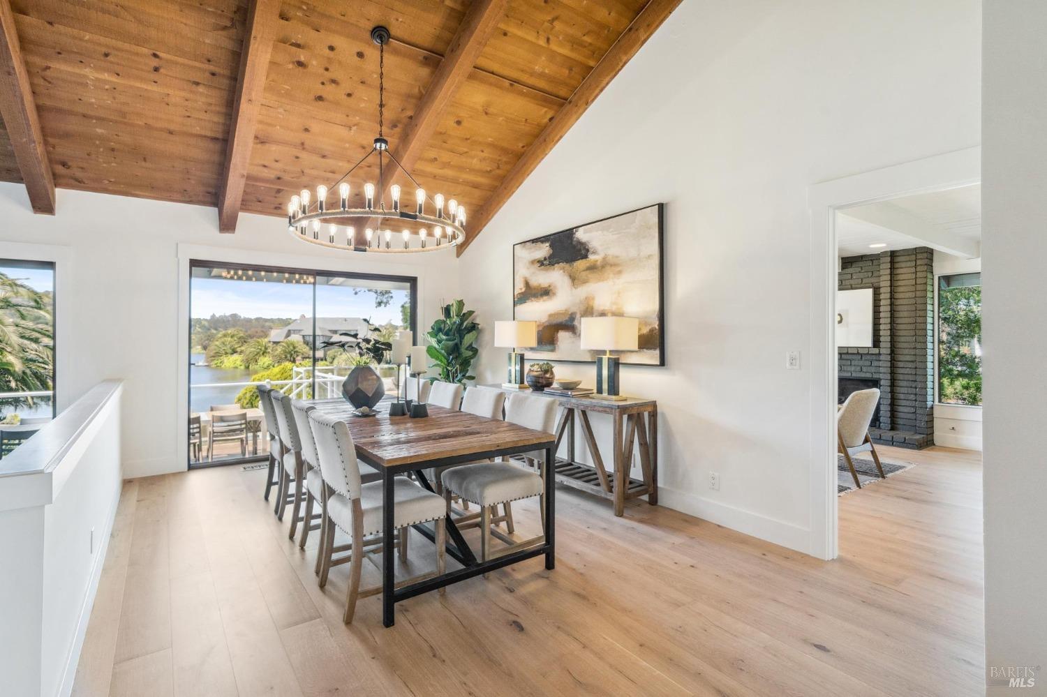 31 Lagoon Road