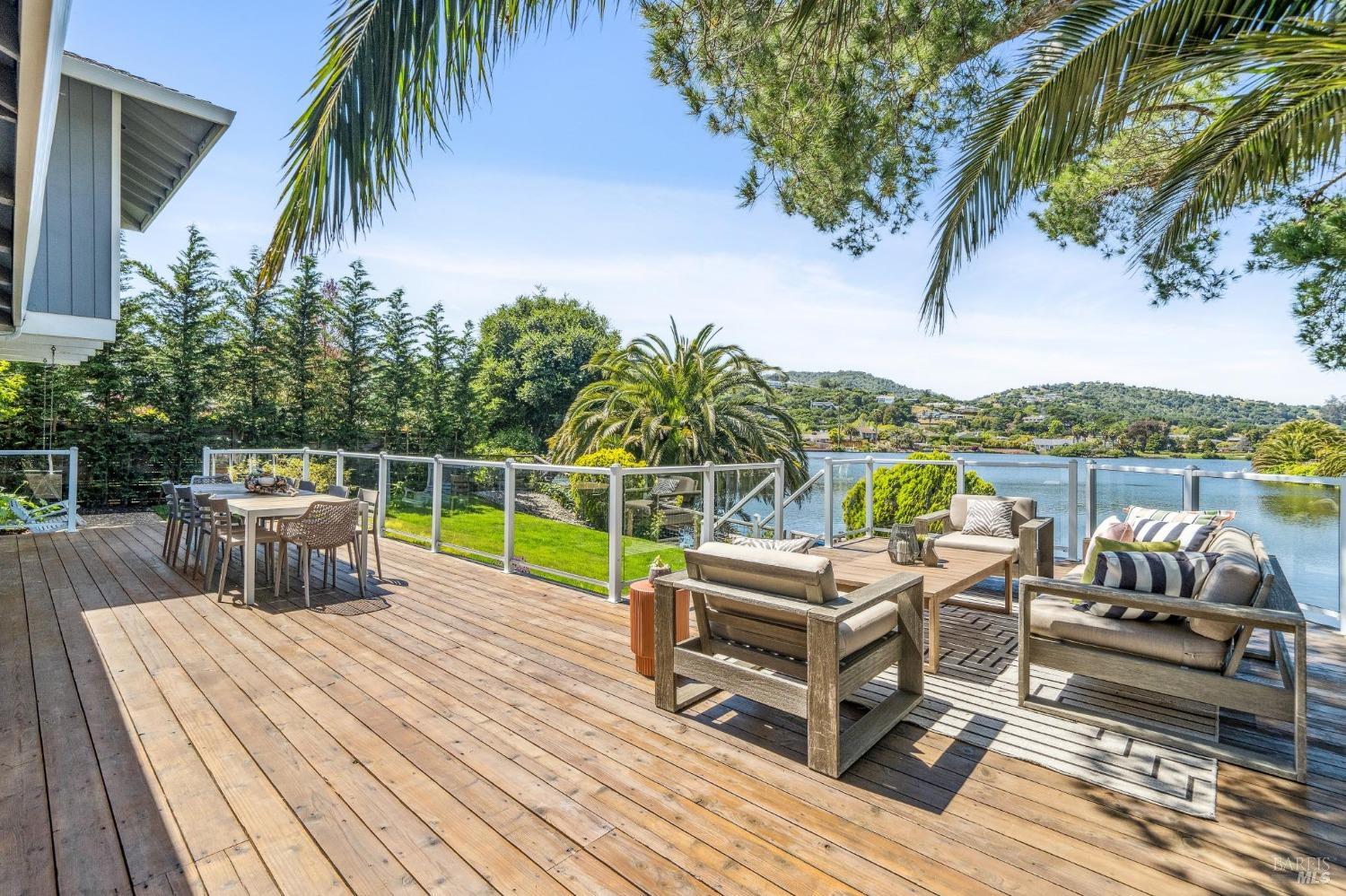 31 Lagoon Road