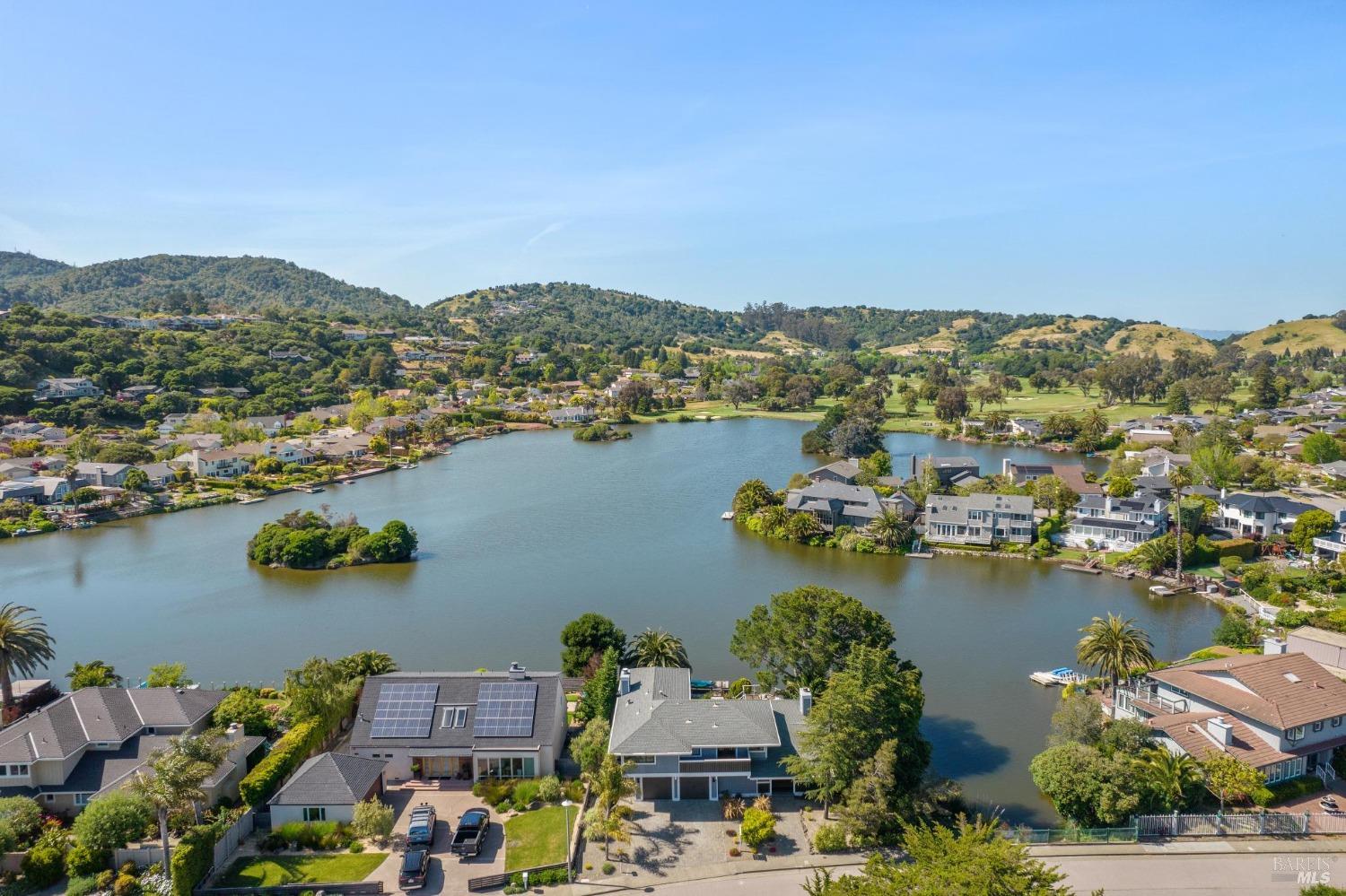 31 Lagoon Road