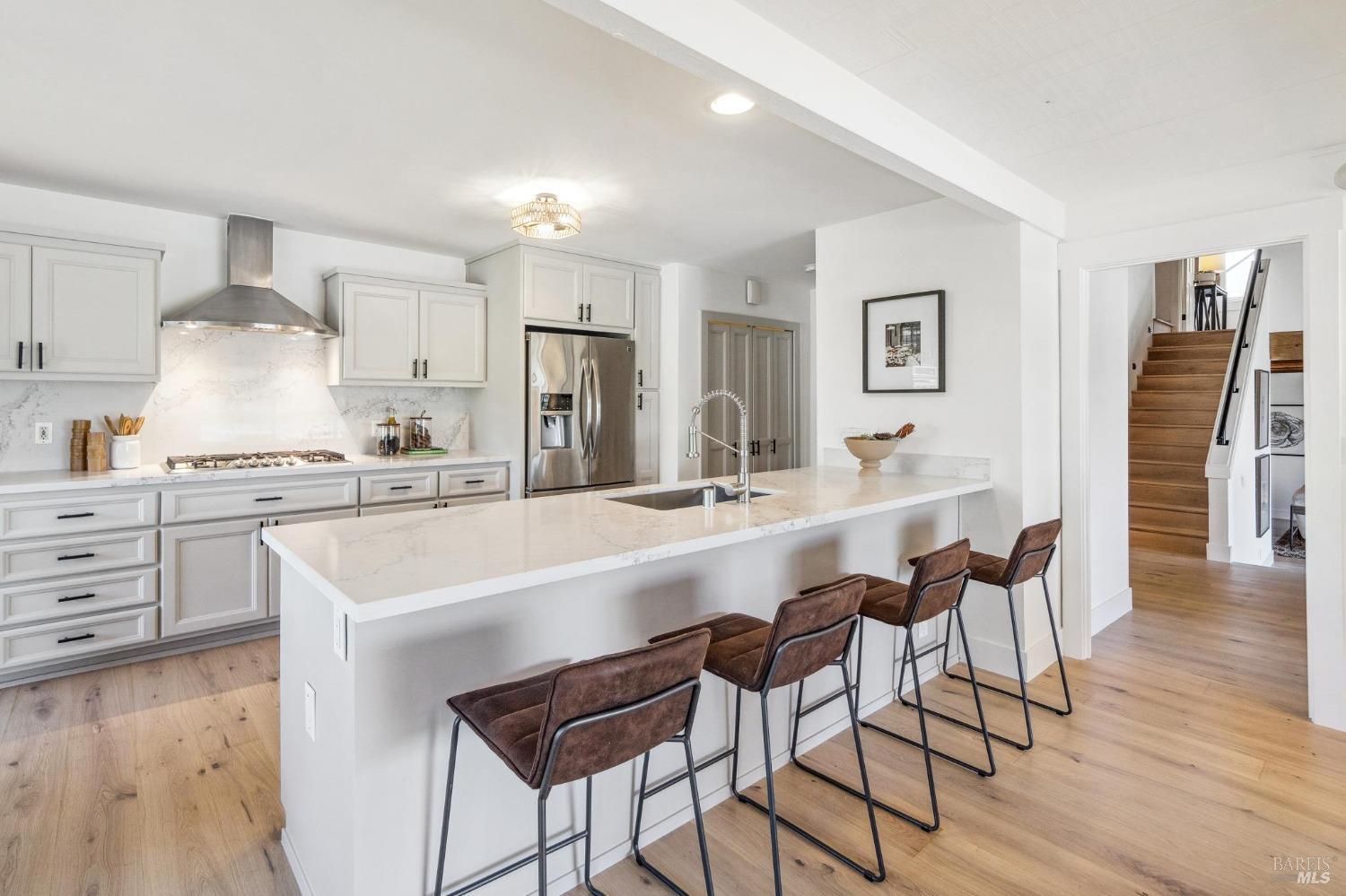 31 Lagoon Road