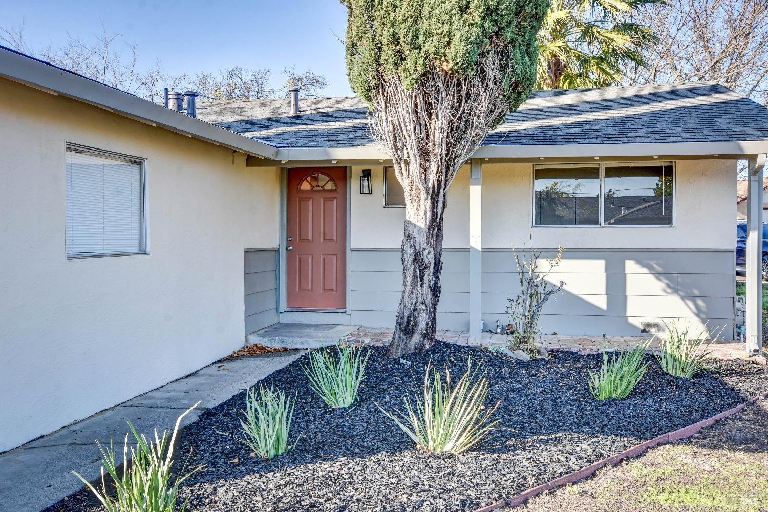 232 Santa Barbara Way