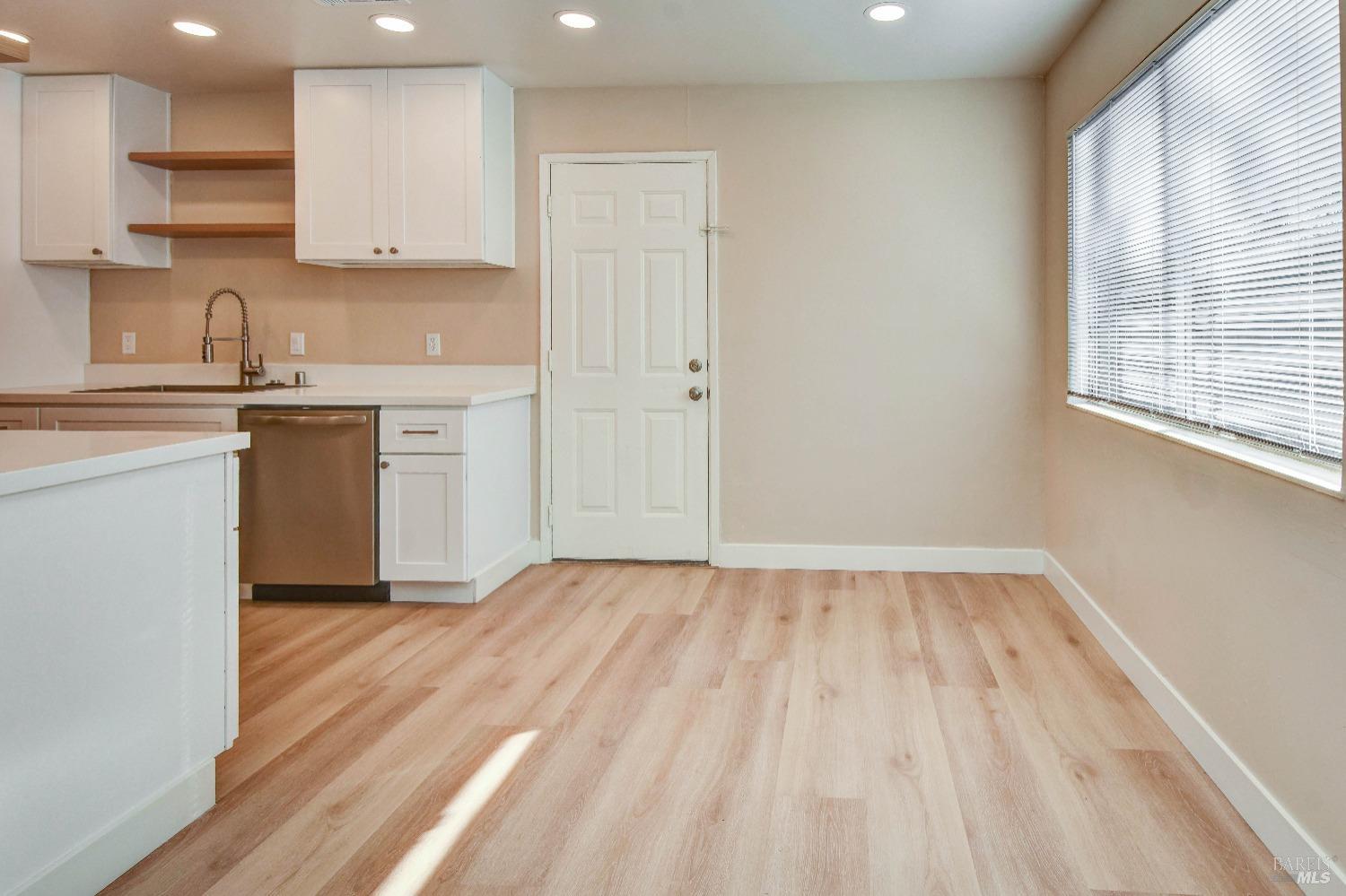 232 Santa Barbara Way