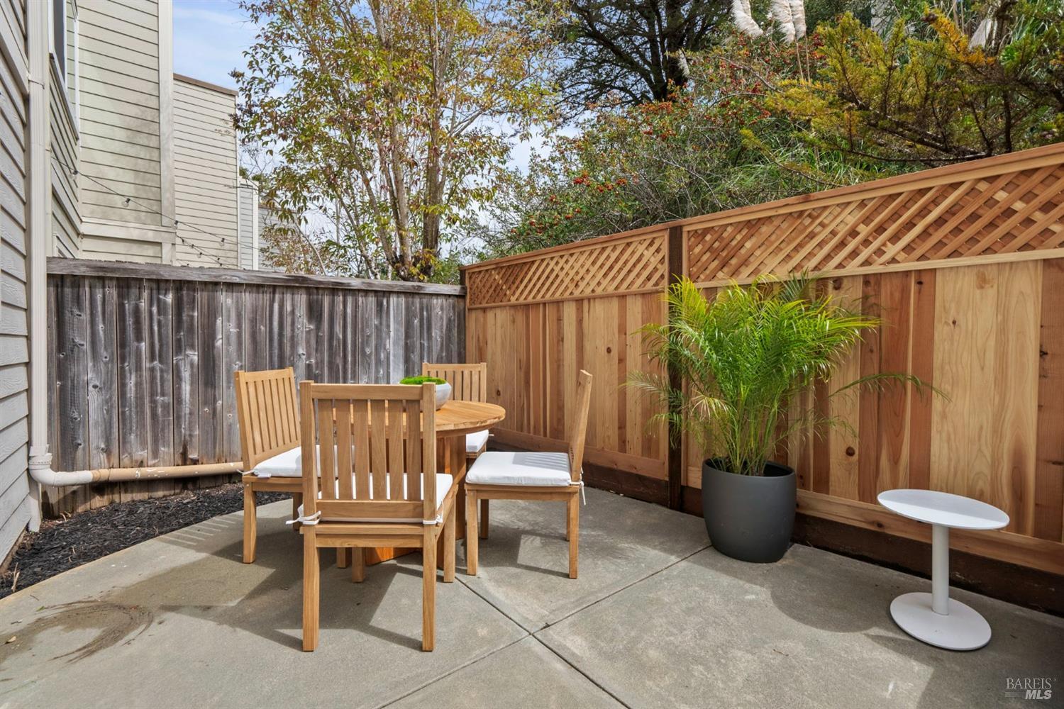 47 Mariner Green Drive