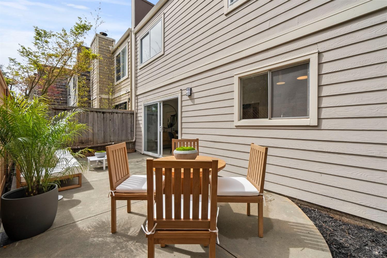 47 Mariner Green Drive