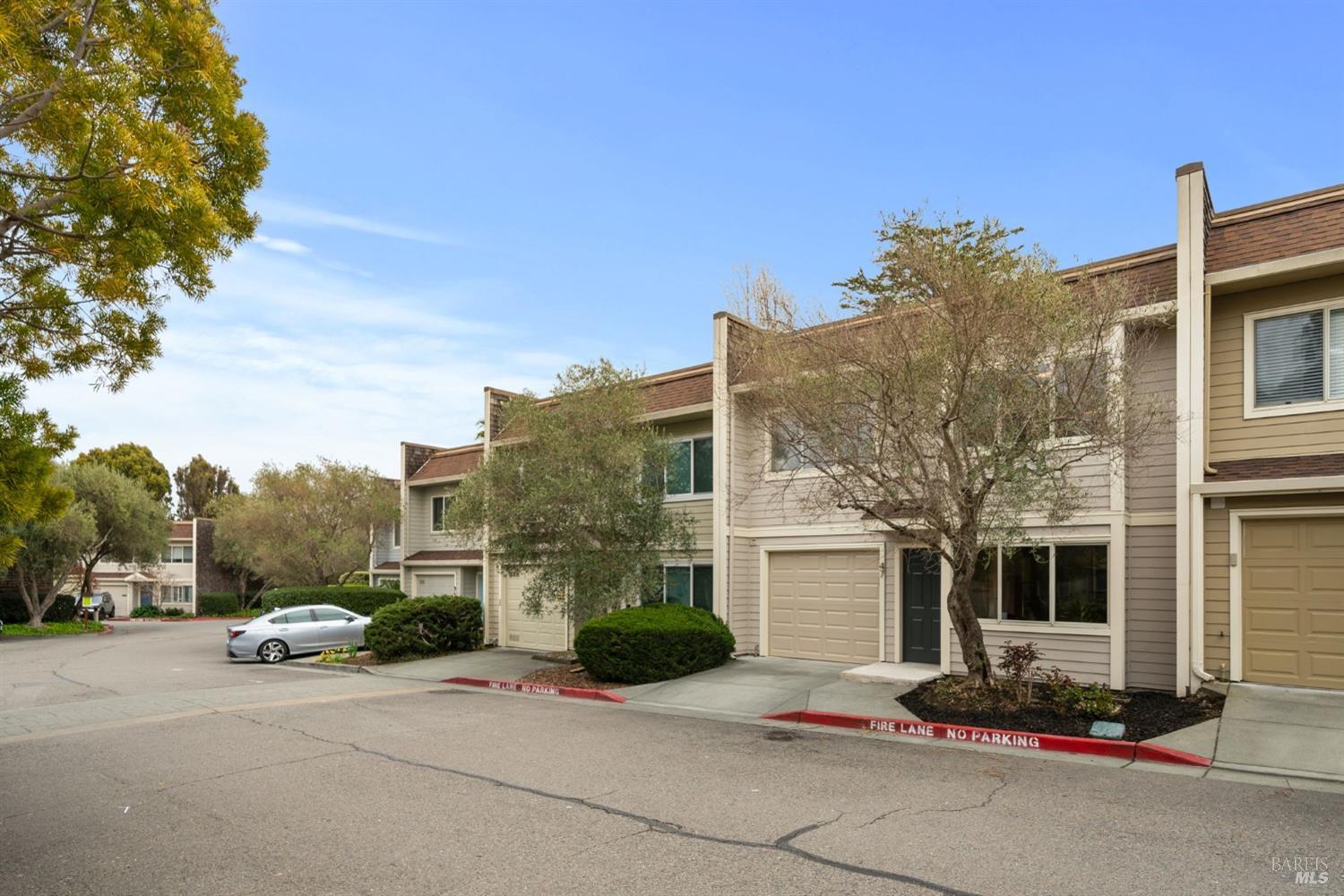 47 Mariner Green Drive