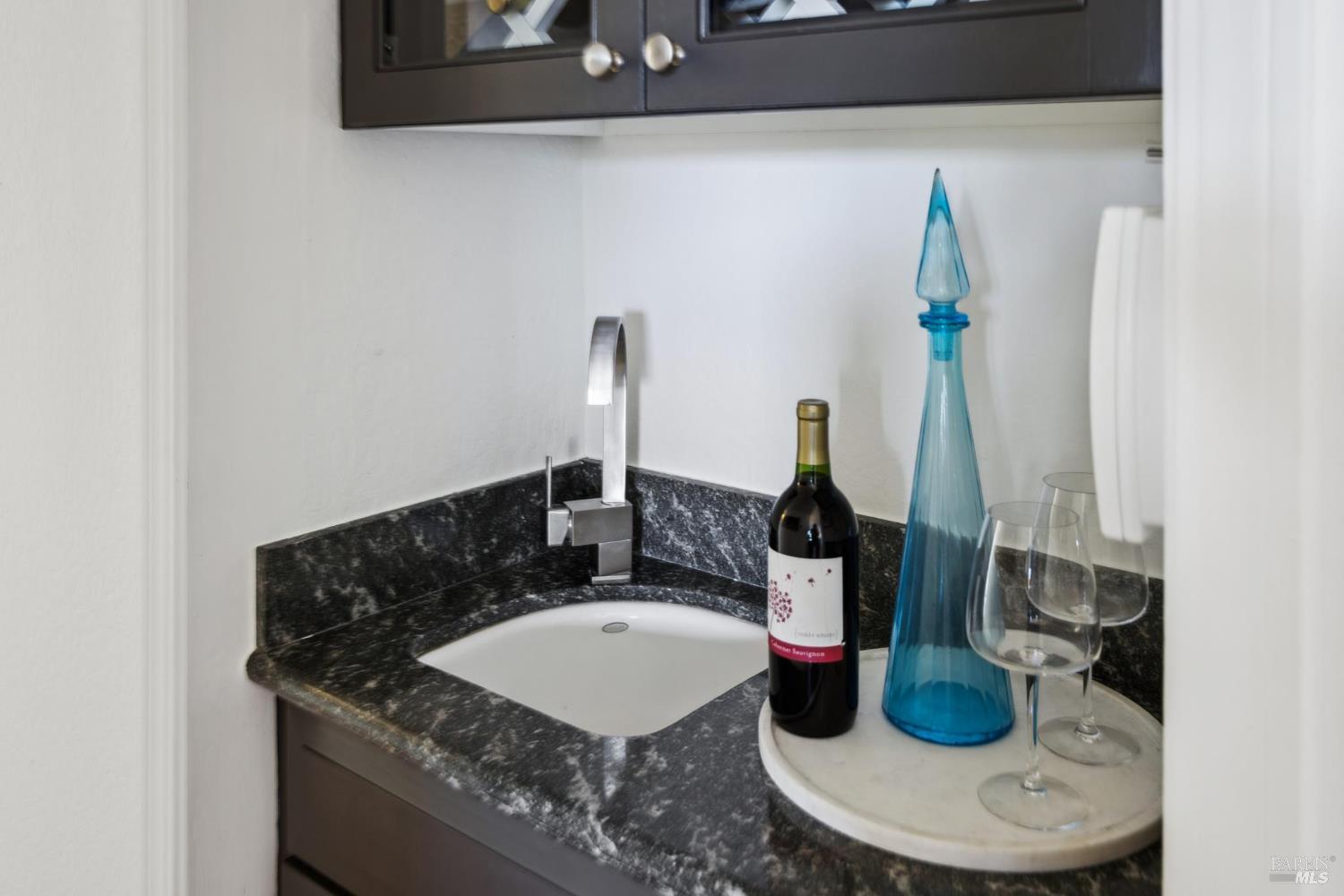 15 Harbor Oak Drive # 12