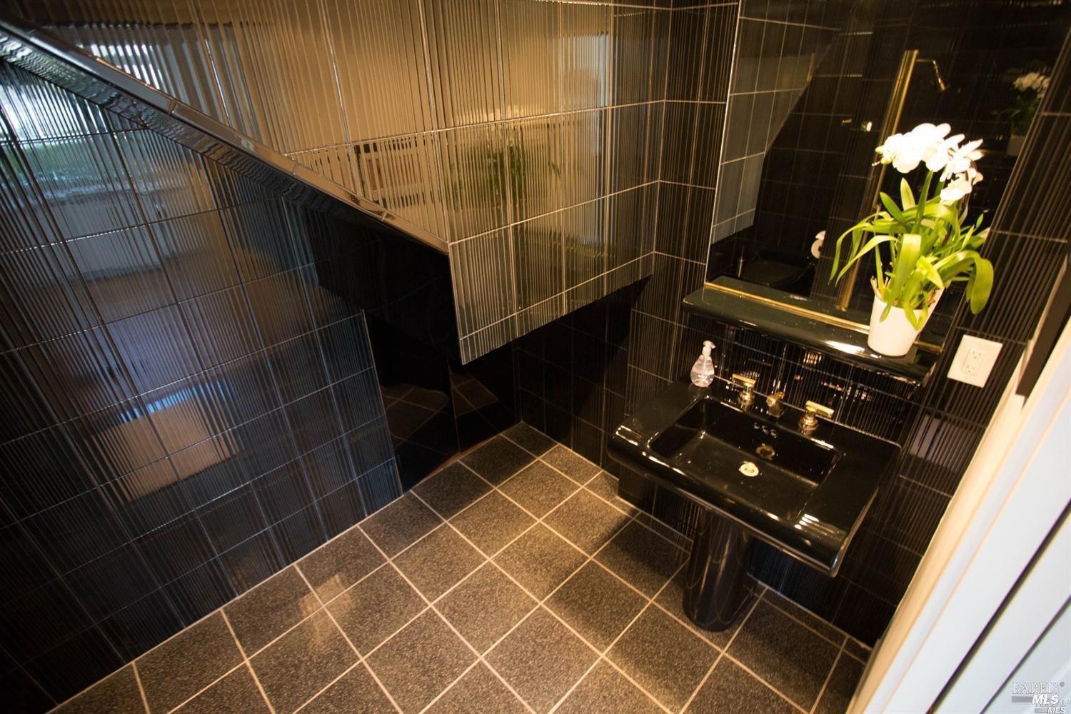 3224 Shelter Bay Avenue