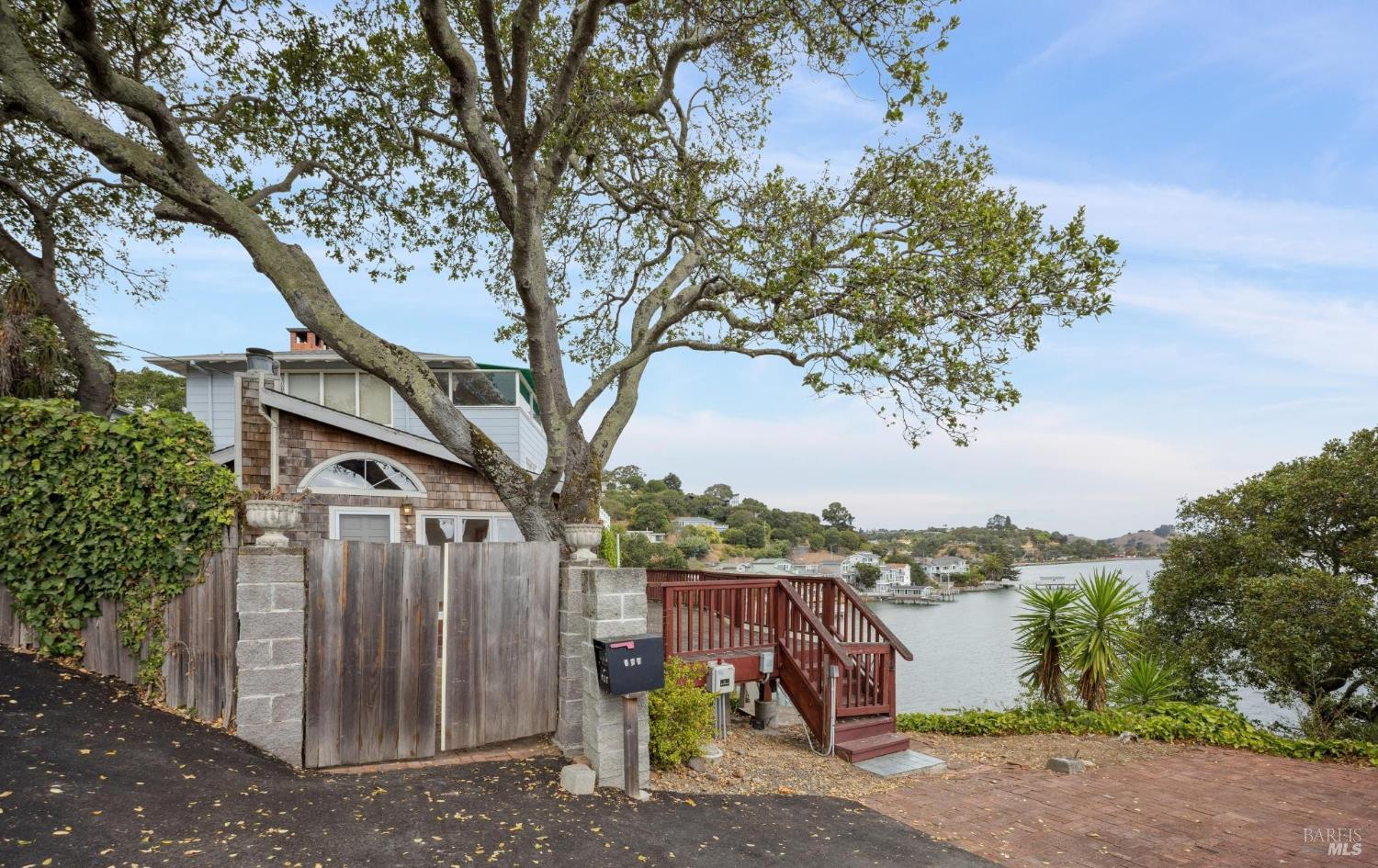 177 Oak Drive, San Rafael