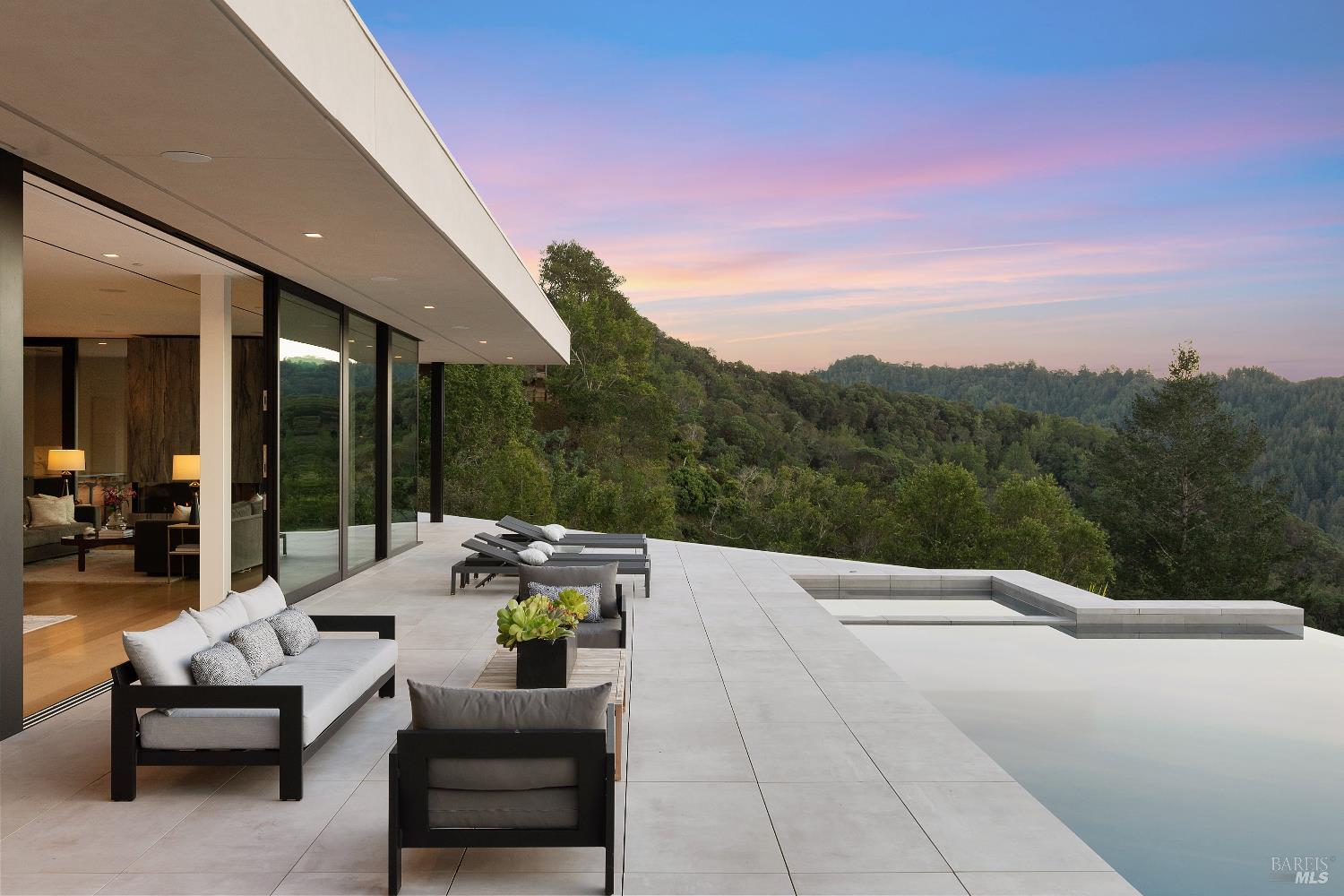 70 Ridgecrest Road