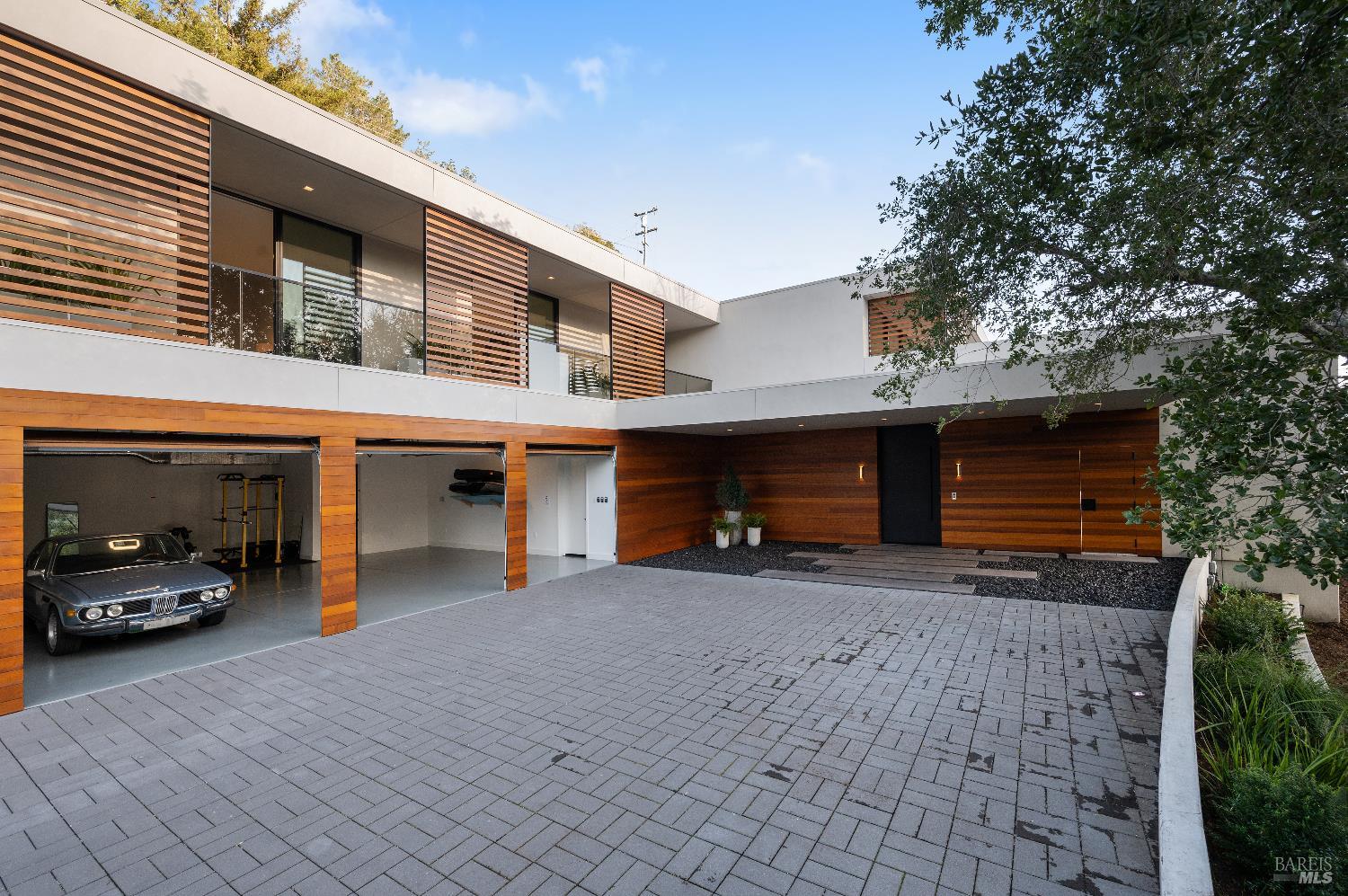 70 Ridgecrest Road