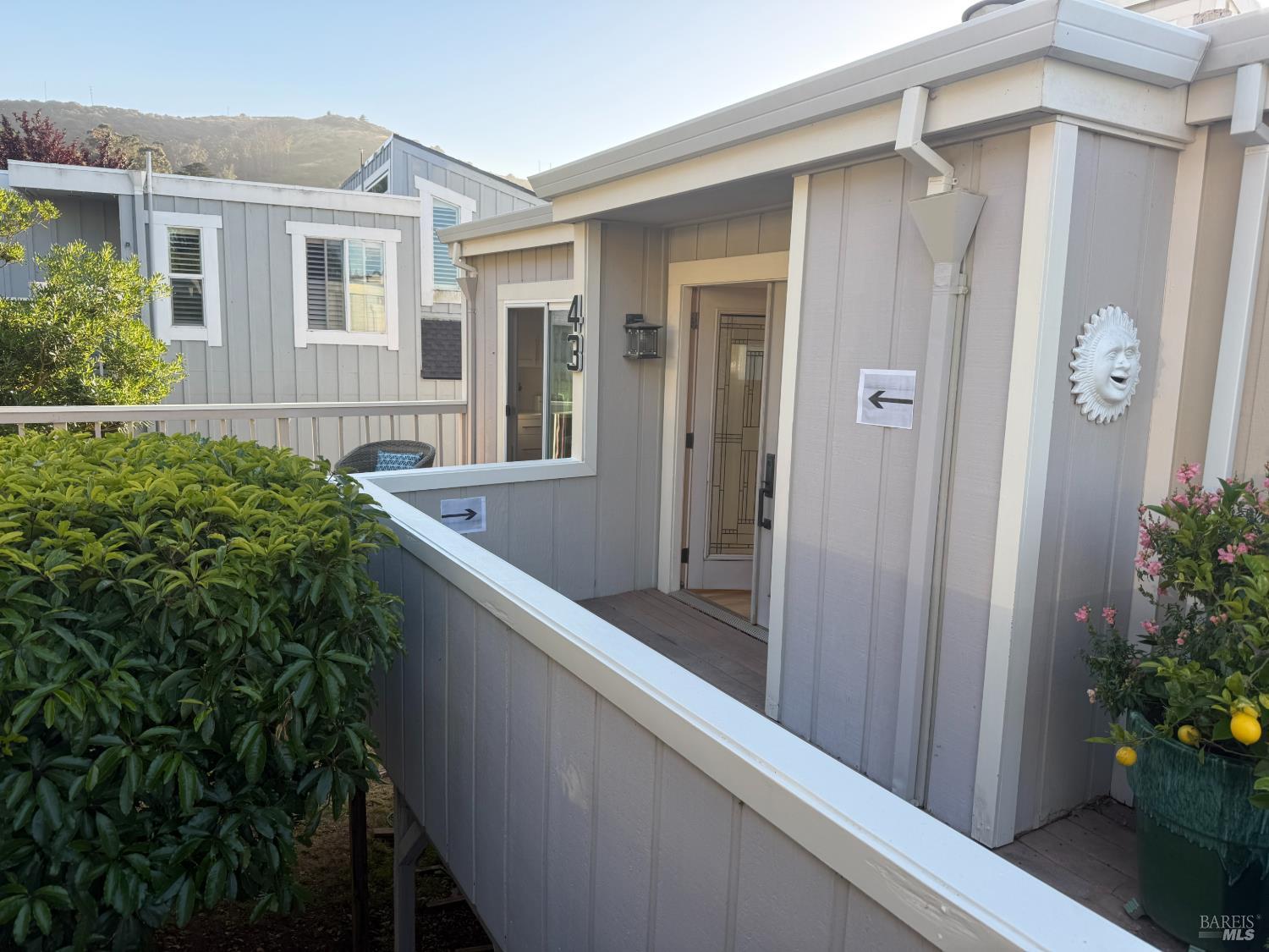 43 Marin Avenue