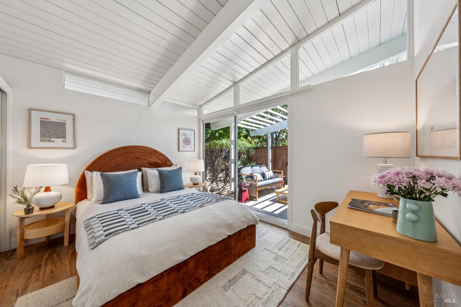 384 Hibiscus Way