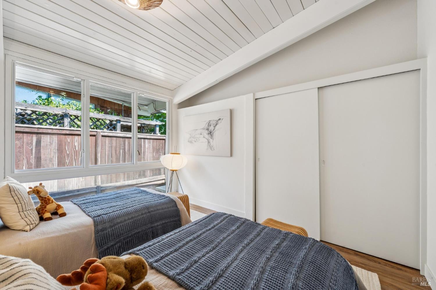 384 Hibiscus Way
