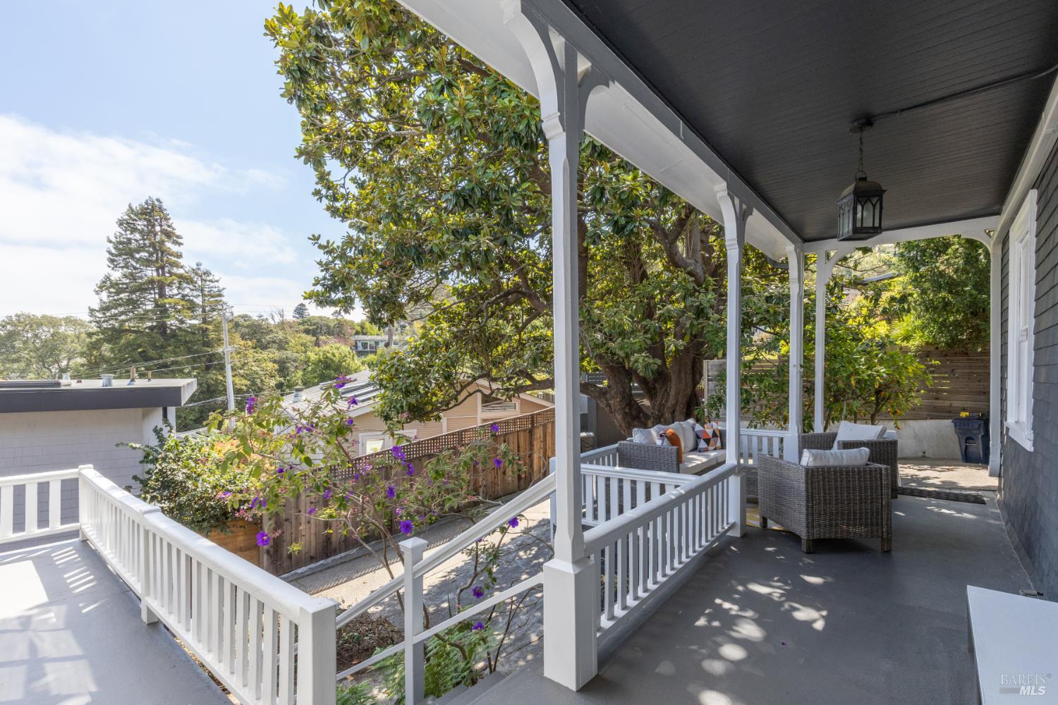24 Cazneau Avenue