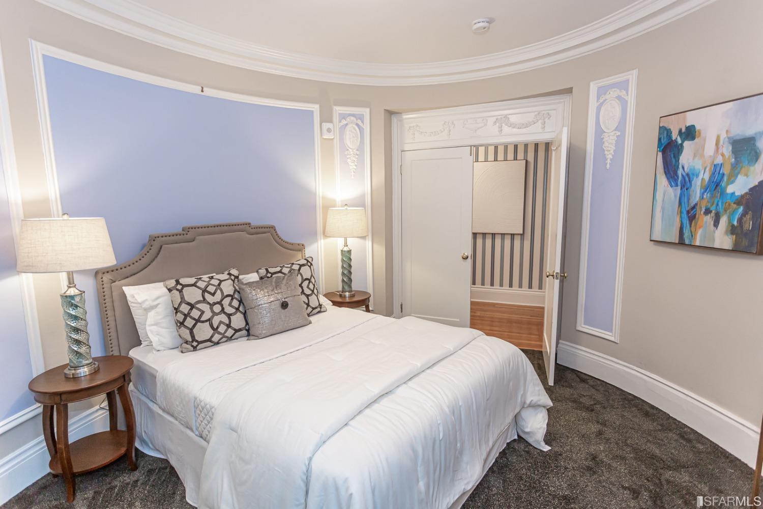 735 Geary Street Unit: 204