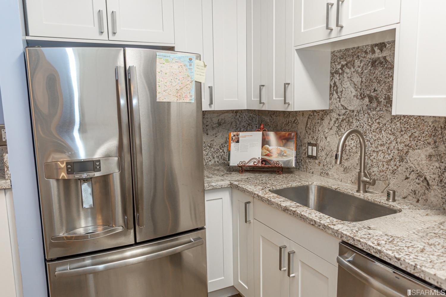 735 Geary Street Unit: 204