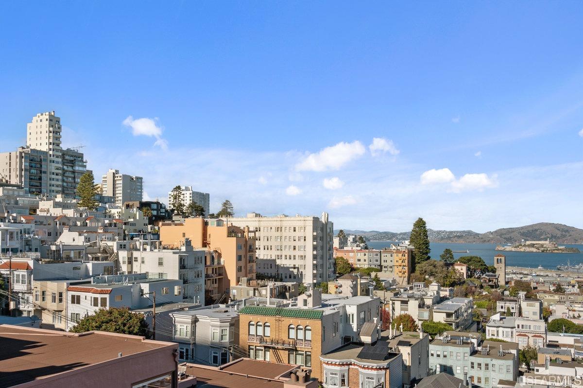 1020 Union Street Unit: 8