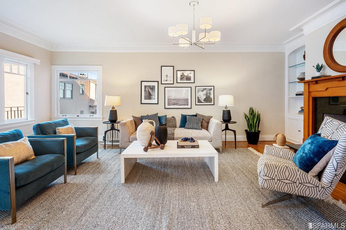 1020 Union Street Unit: 8