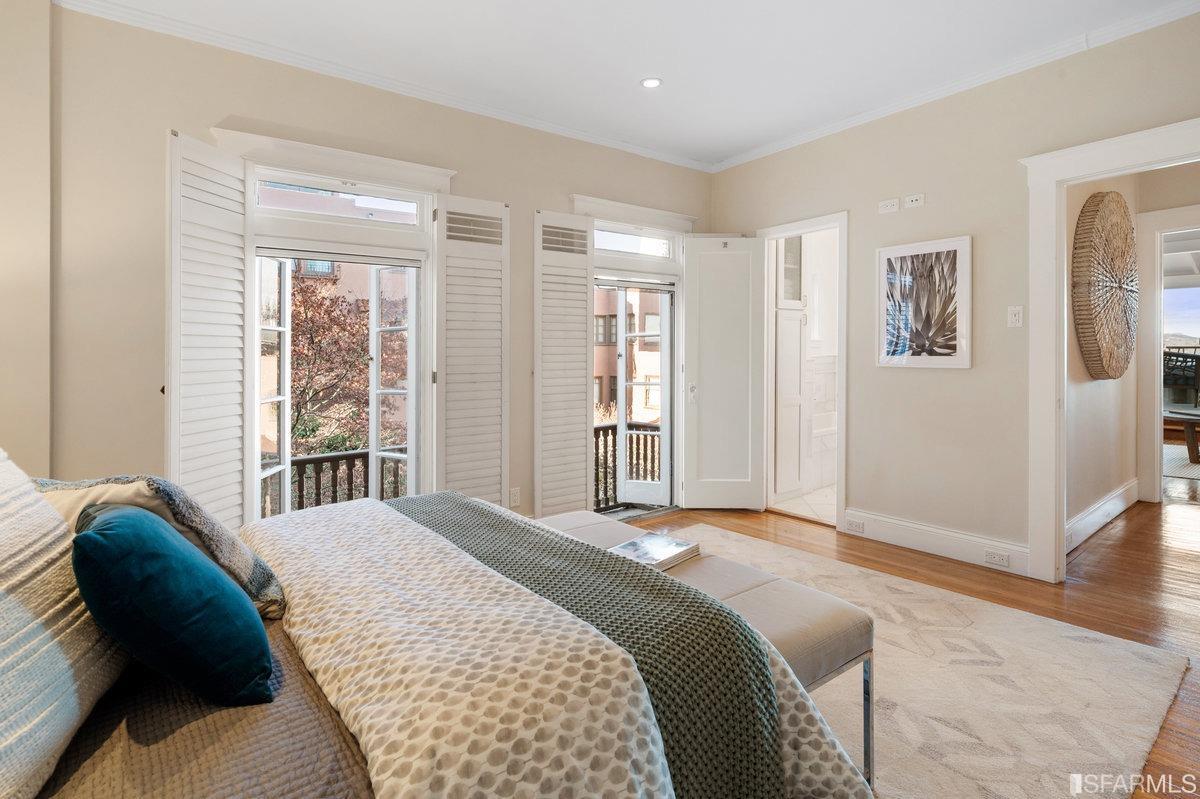 1020 Union Street Unit: 8