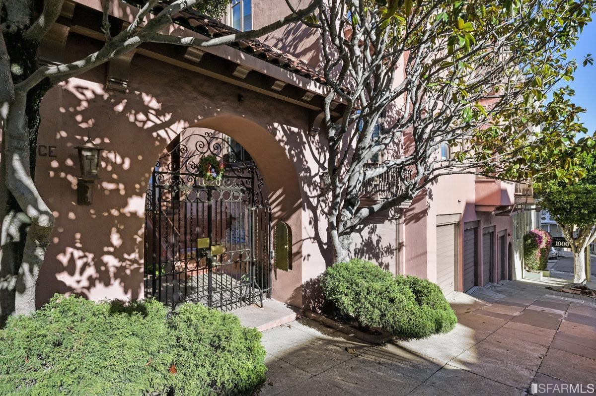 1020 Union Street Unit: 8