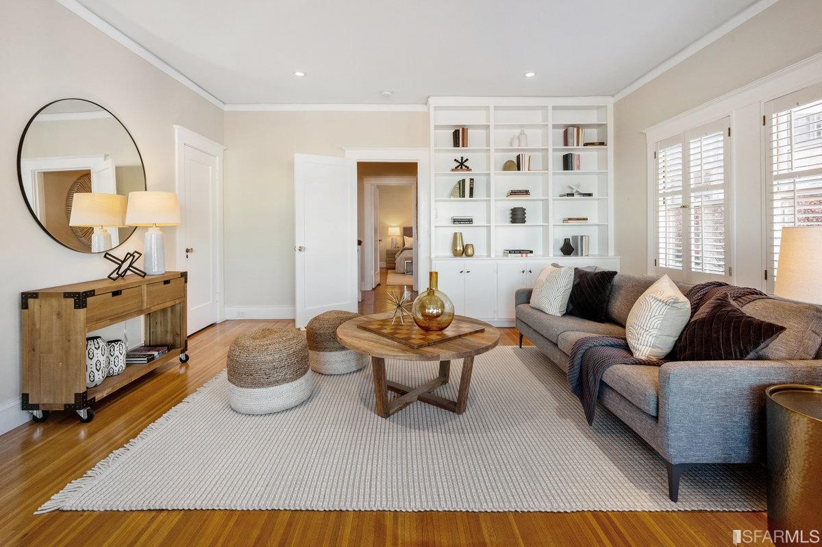 1020 Union Street Unit: 8