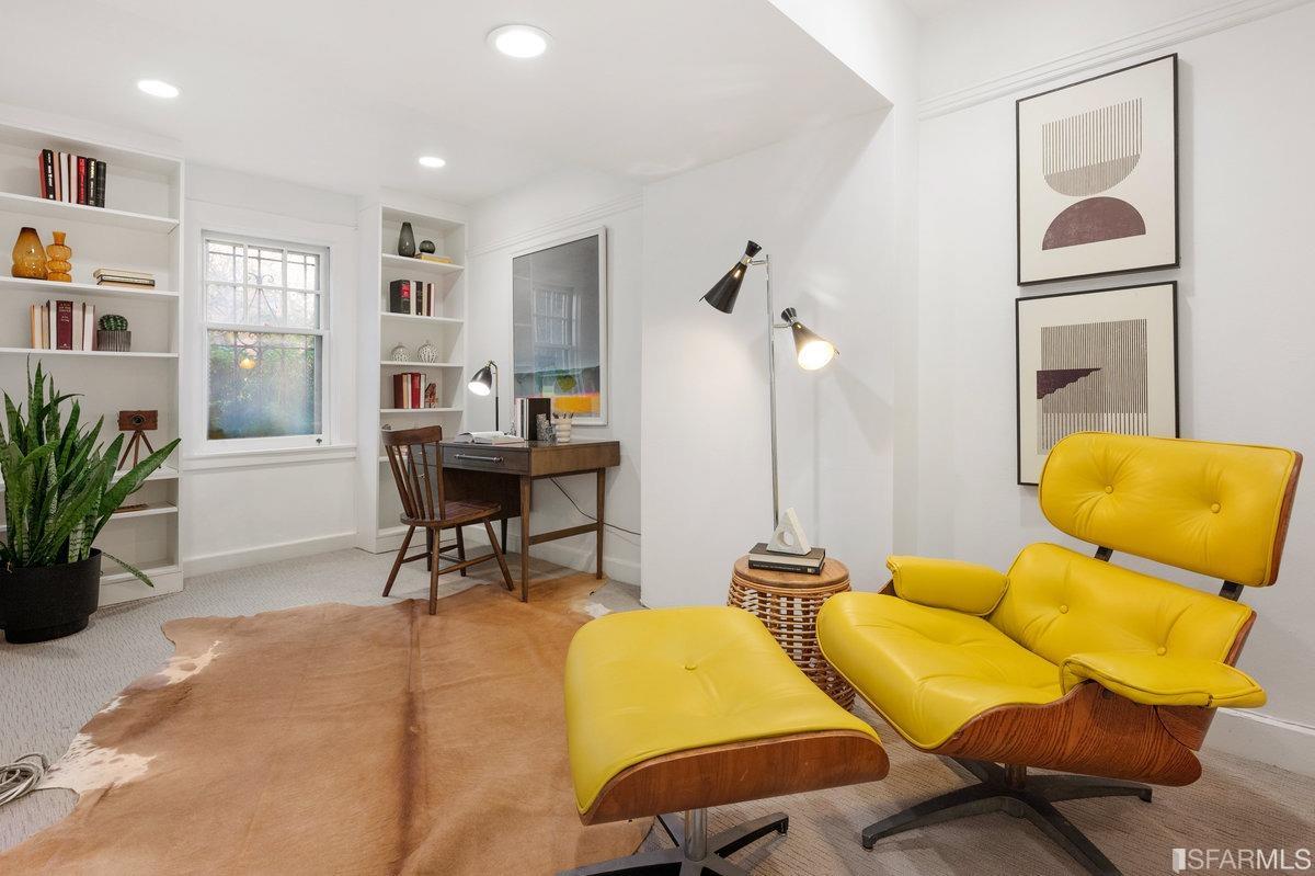 1020 Union Street Unit: 8
