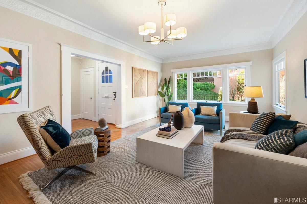 1020 Union Street Unit: 8
