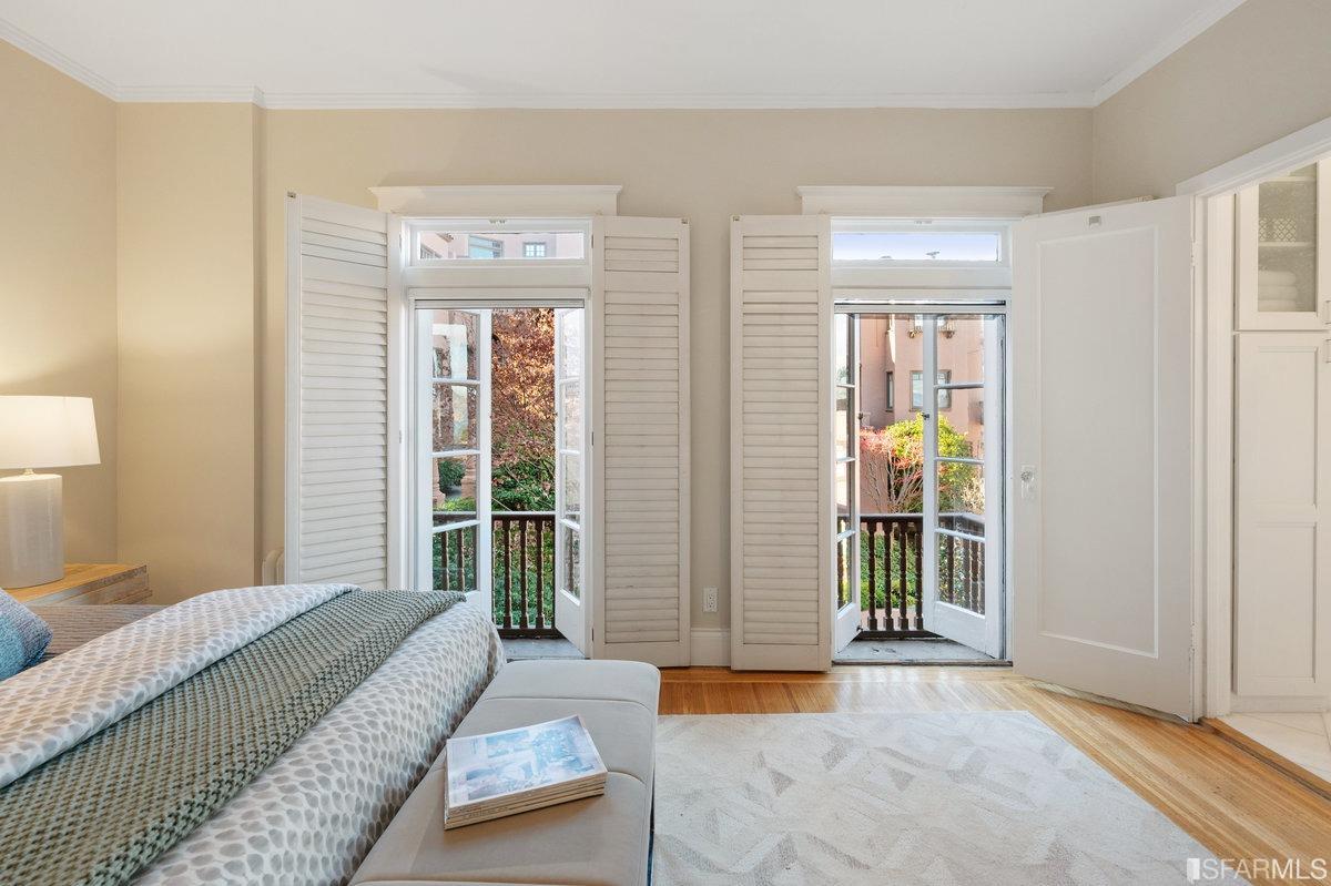 1020 Union Street Unit: 8