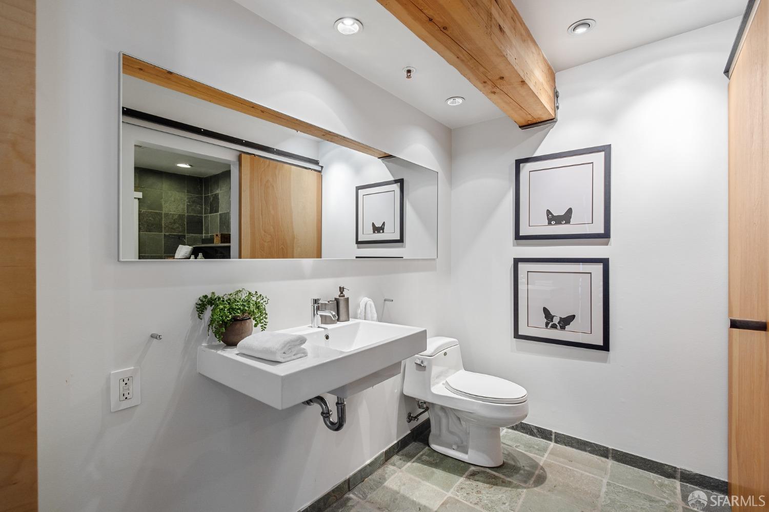 540 Delancey Street Unit: 402-3