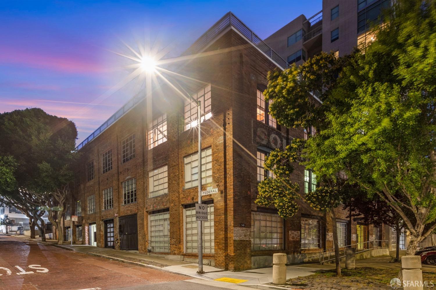540 Delancey Street Unit: 402-3