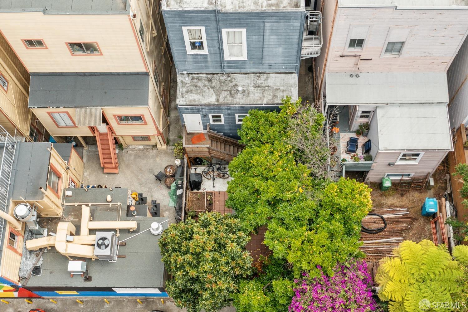 1110 South Van Ness Avenue