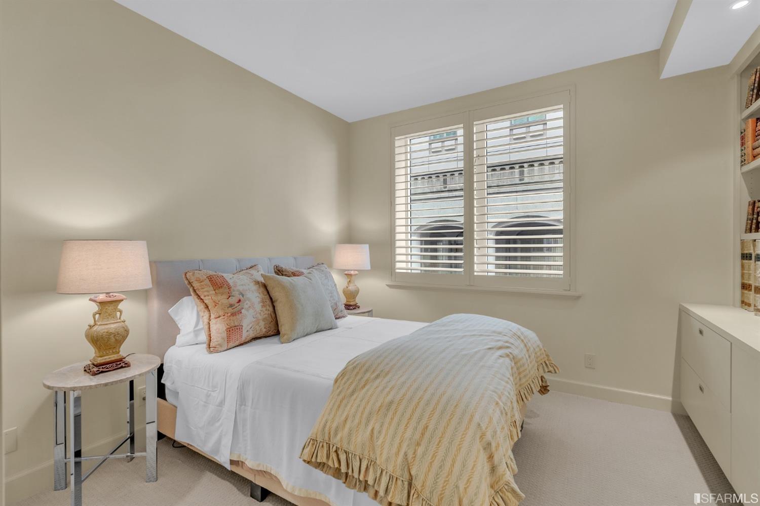 1150 Sacramento Street Unit: 303