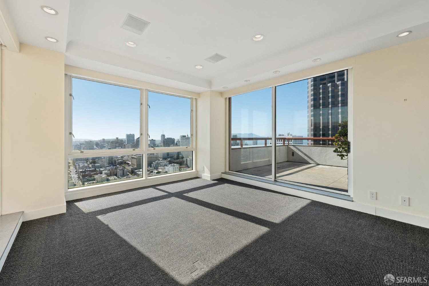 333 Bush Street Unit: Ph-C