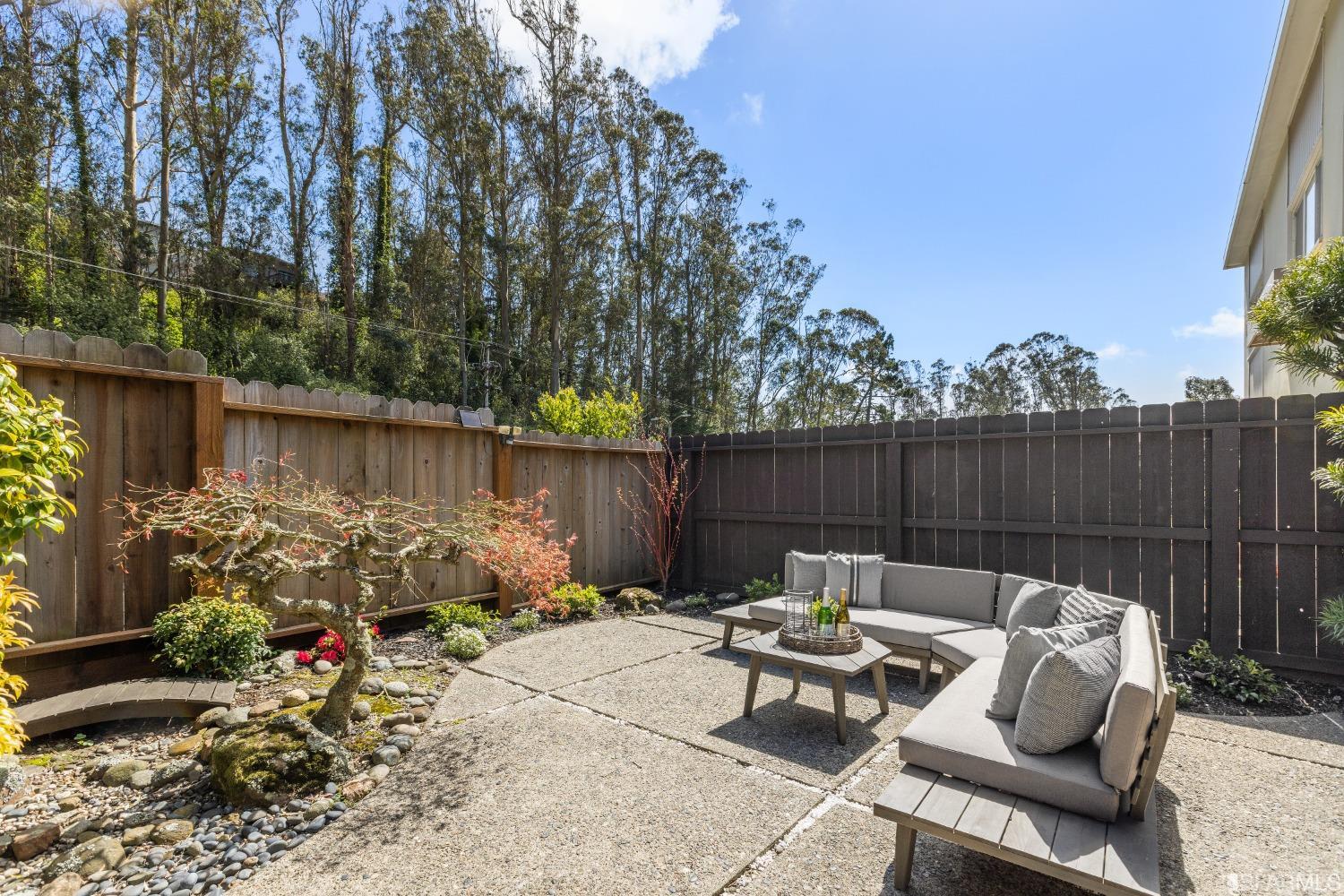 171 Forest Knolls Drive