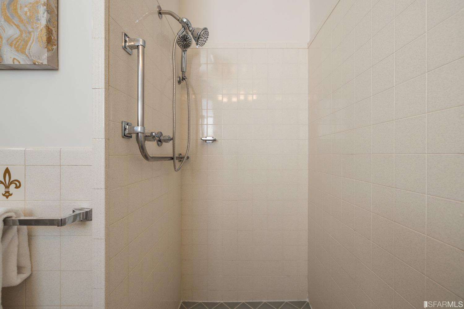 171 Forest Knolls Drive