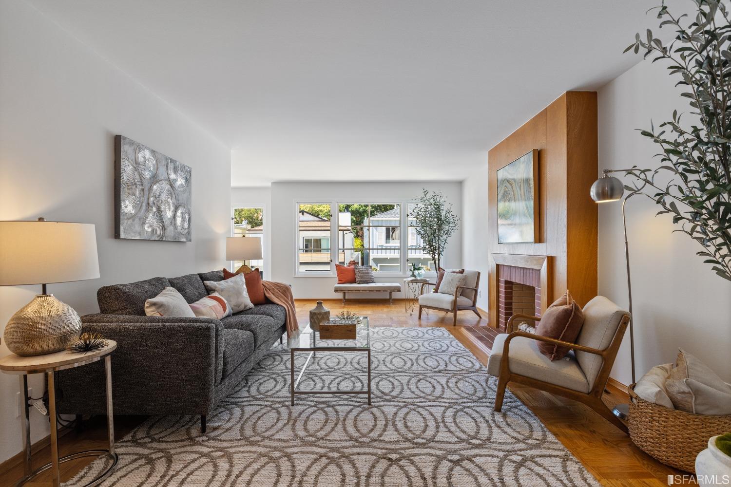 171 Forest Knolls Drive